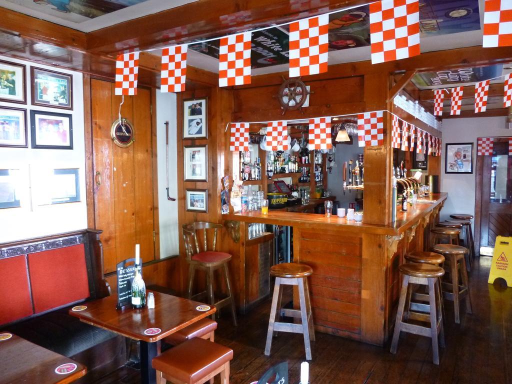 The White Lady Hotel Kinsale Extérieur photo